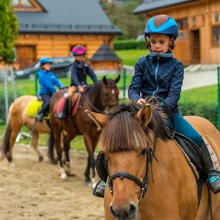 Rajd 公寓式酒店 亚沃尔基